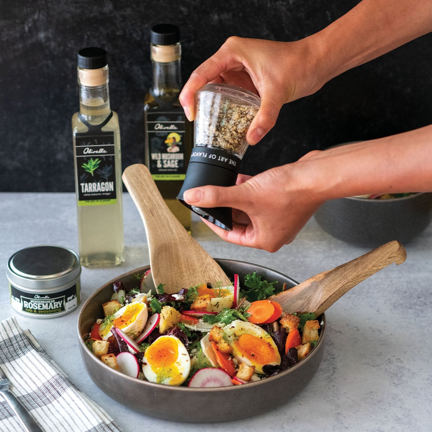 TARRAGON BALSAMIC VINEGAR image 1